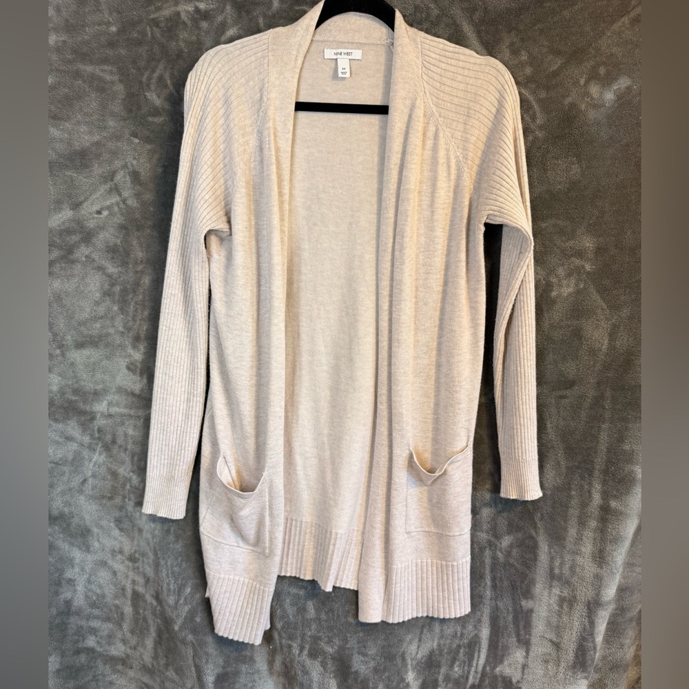 Nine West Light Cream Open-Front Ribbed Pocket Cardigan